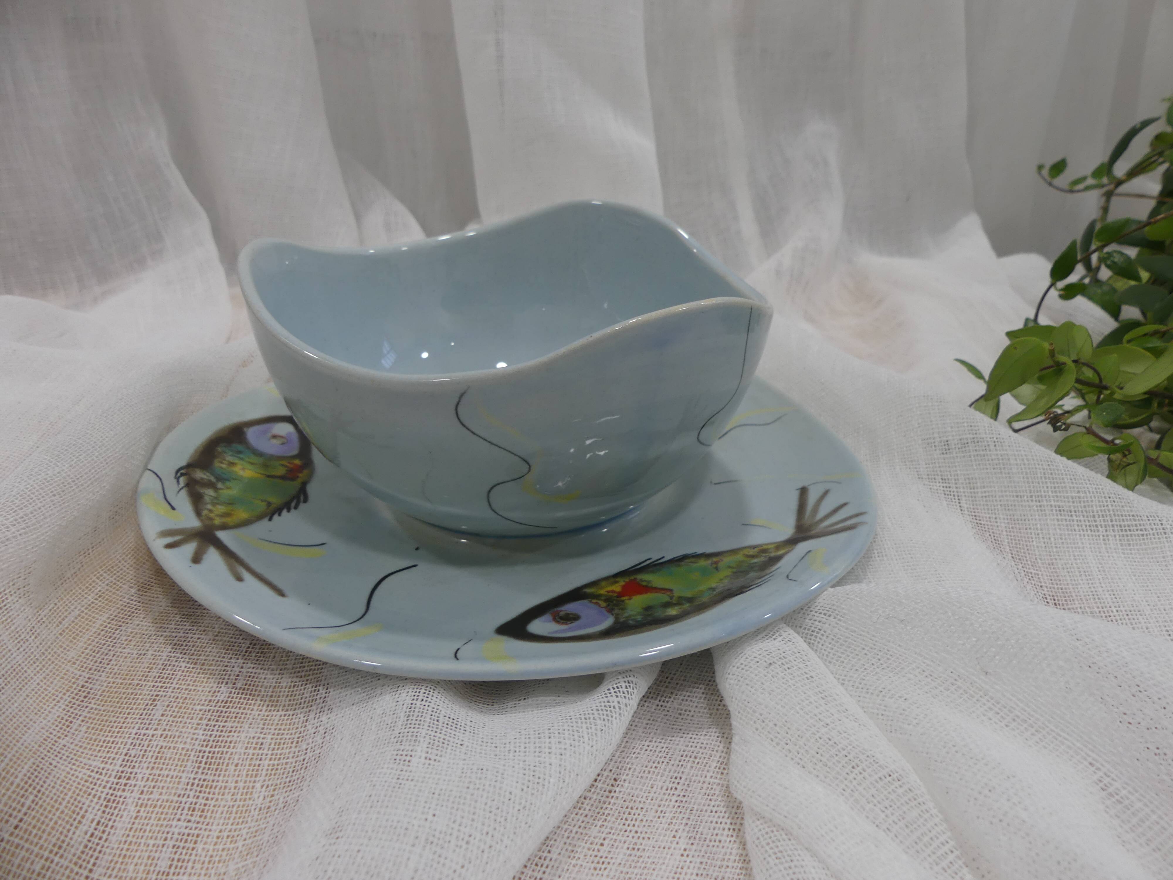 Ceramic sauce dish