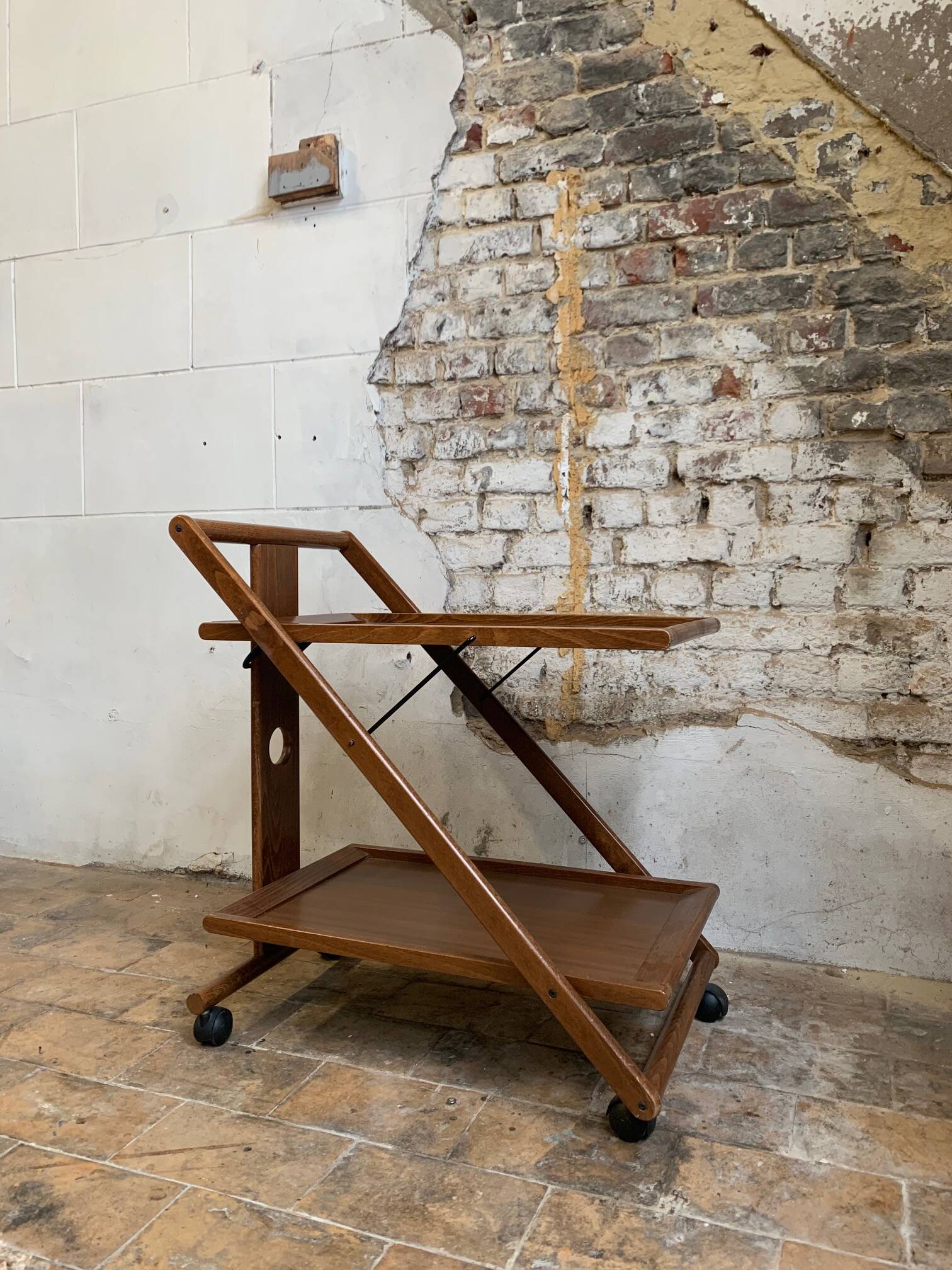 Mid-century modern folding wooden service trolley from the 1960s