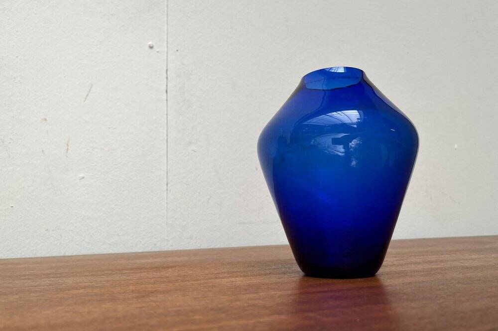 Mid-Century Minimalist Glass Vase, 1960s