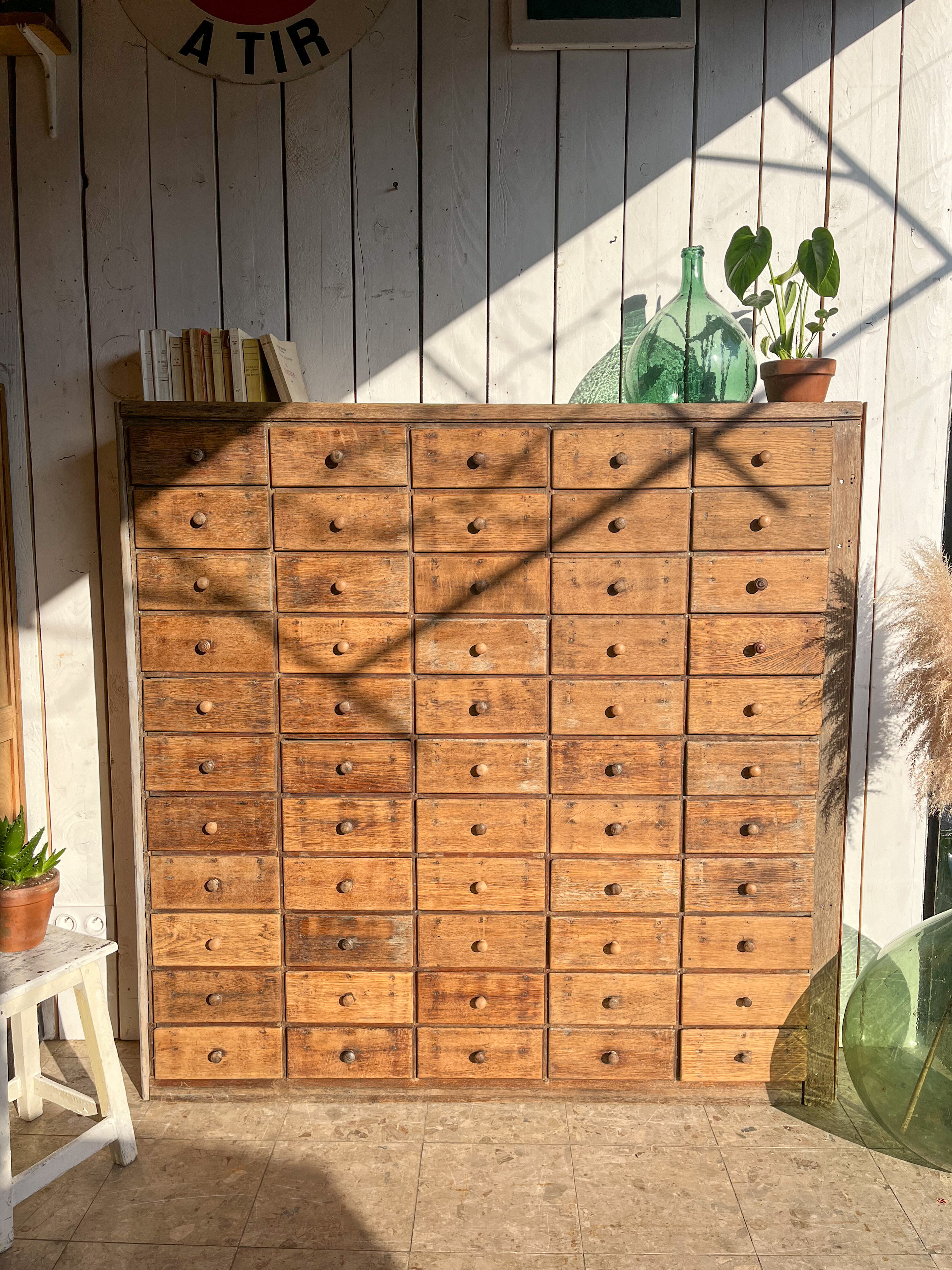 Old hardware trade furniture