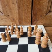 Jeu d échec en bois complet