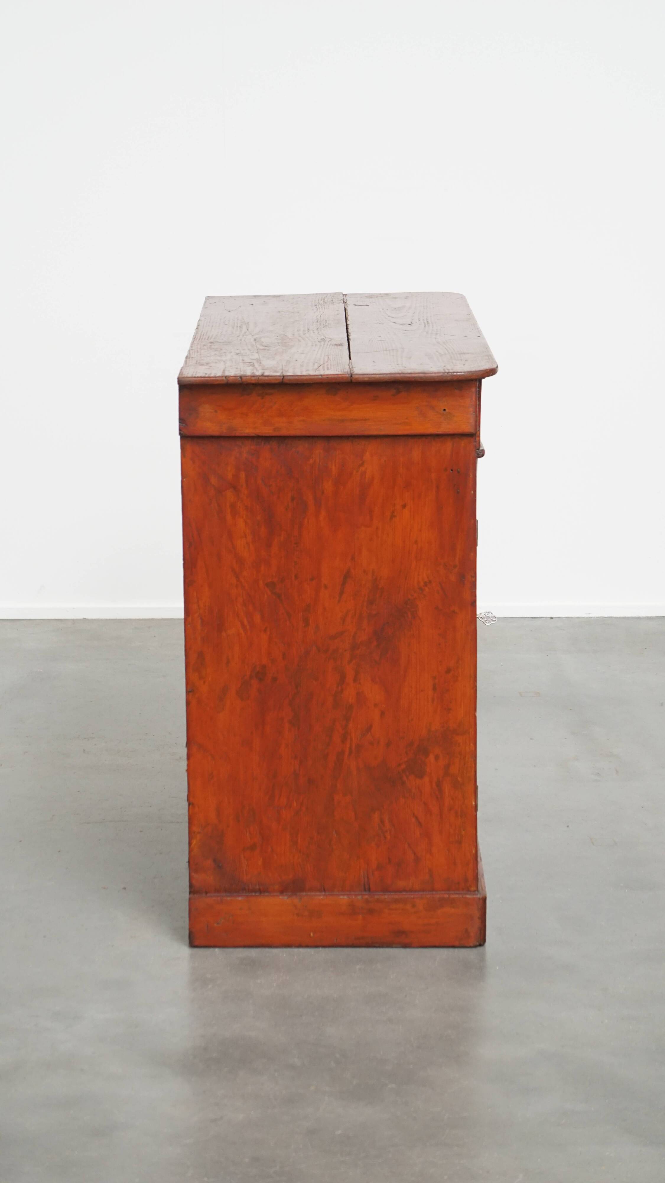 Antique Cabinet in Red/Brown with 2 Doors and a Drawer with Working Lock