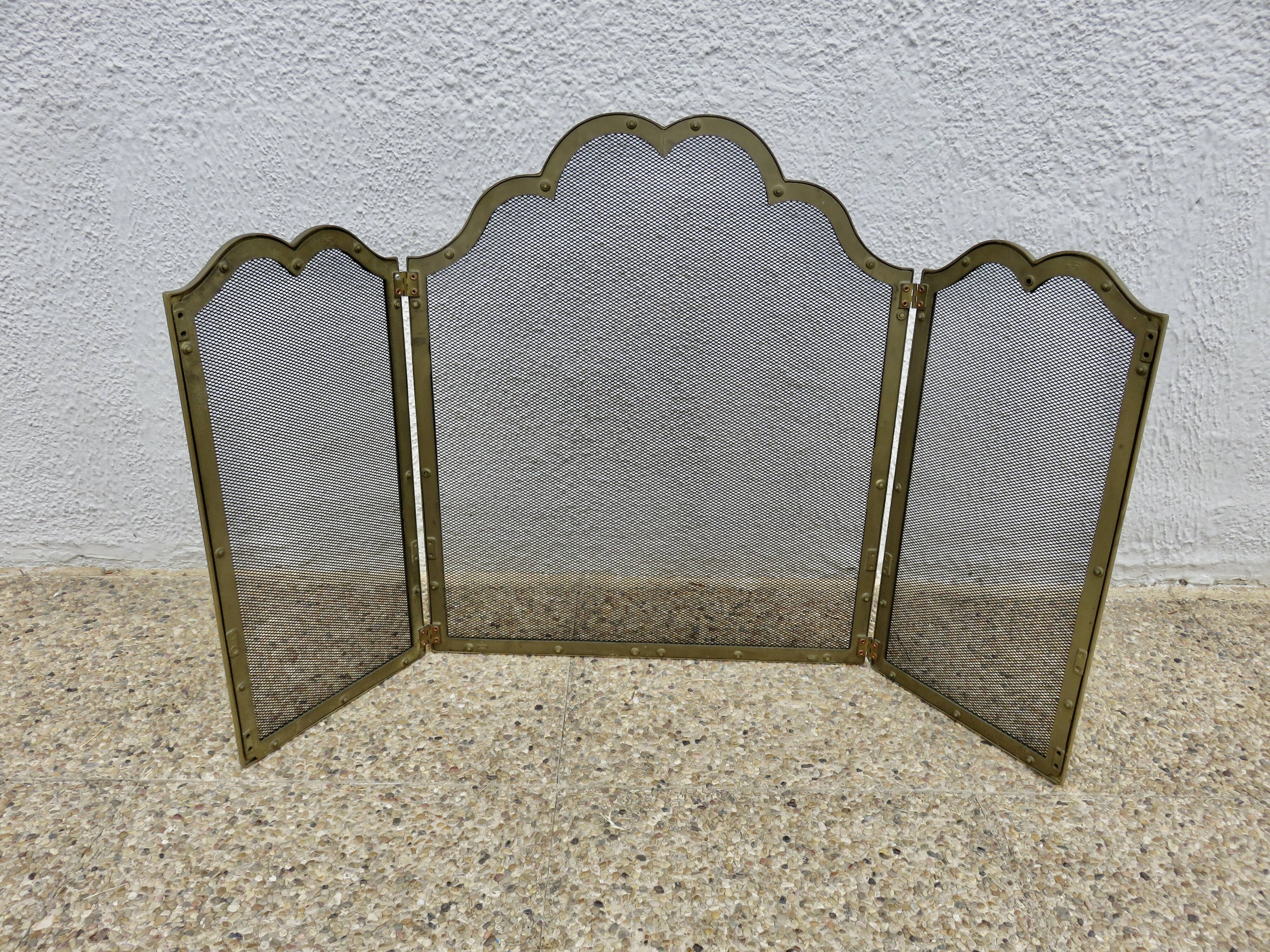 Fire screen, spark guard for fireplace "made in Italy" 3 panels in brass 70