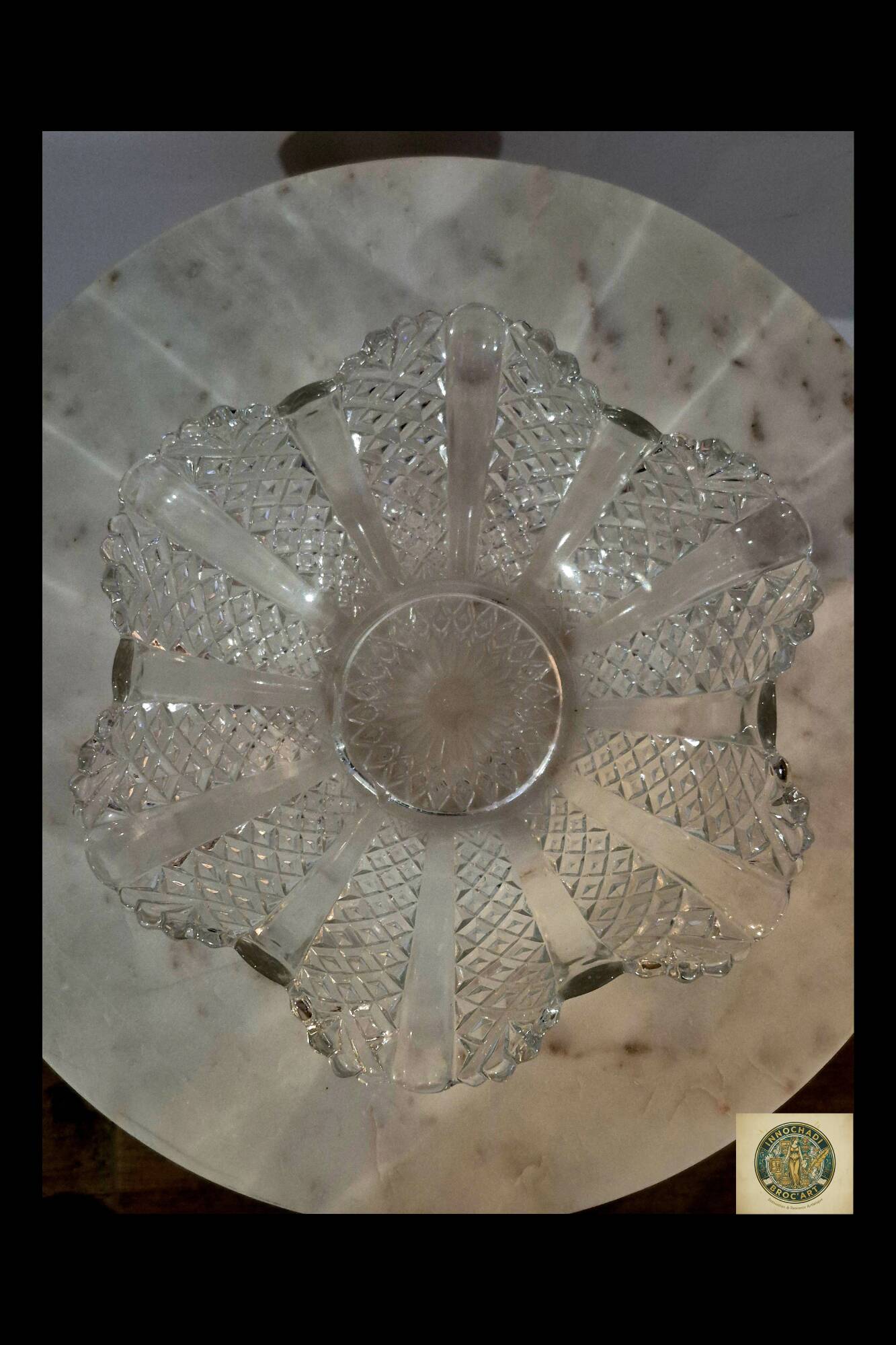 Bowl or crystal salad bowl