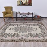 Brown & beige vintage rug 173x253cm