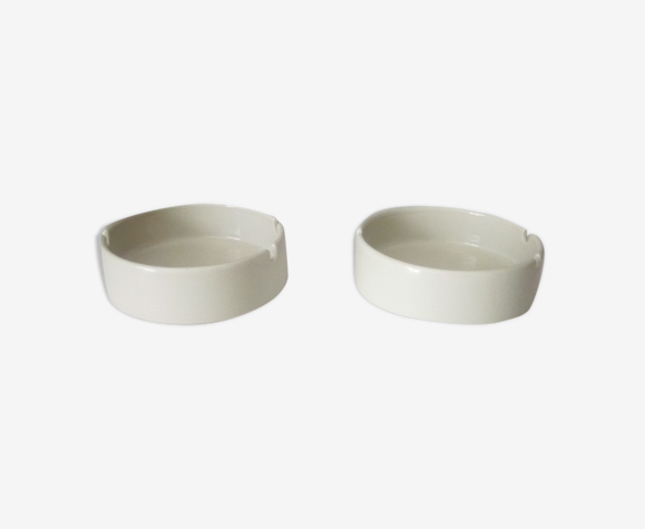 Paire de cendriers vintage en porcelaine