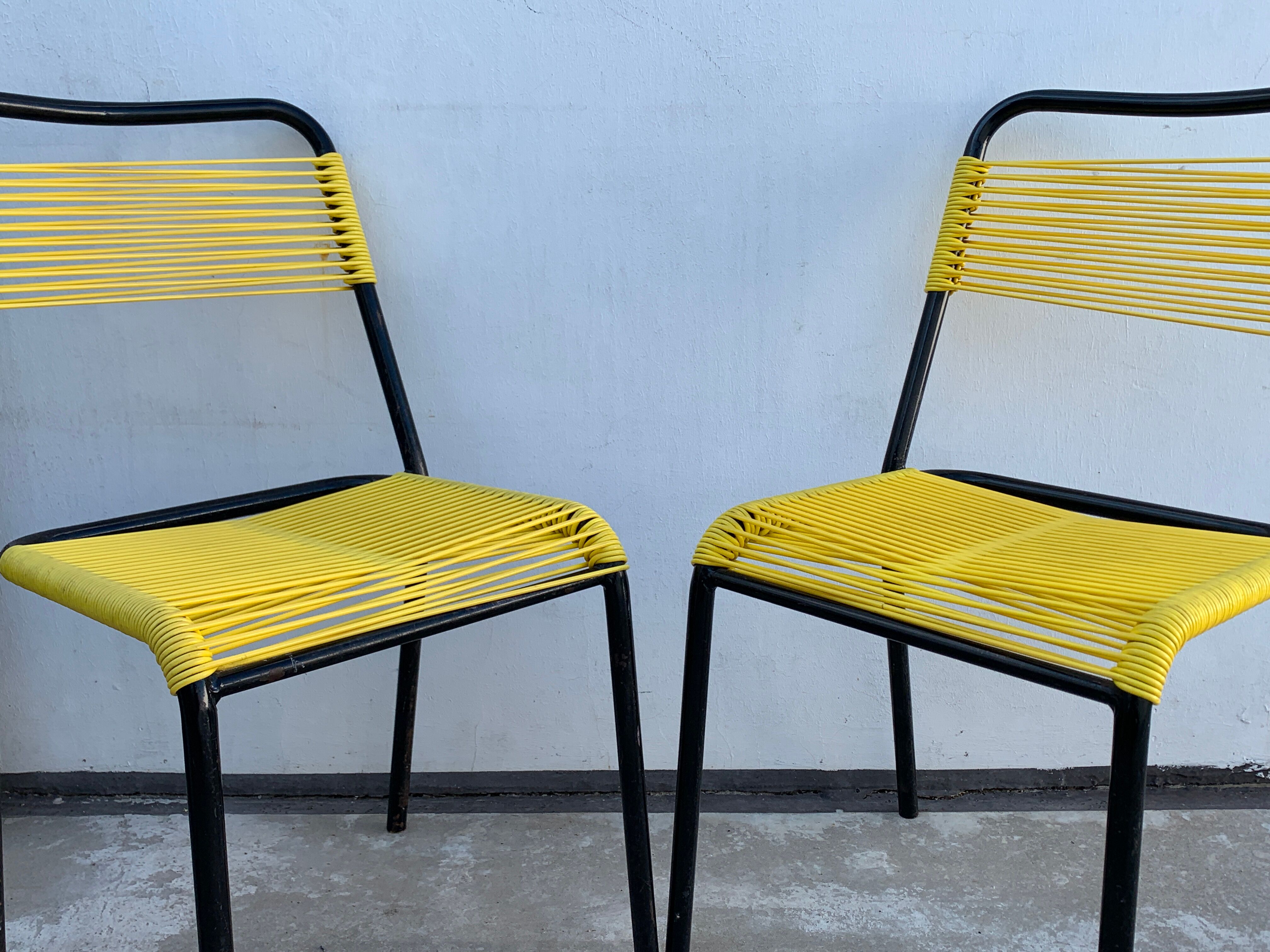 4 yellow scoubidou chairs, 1950