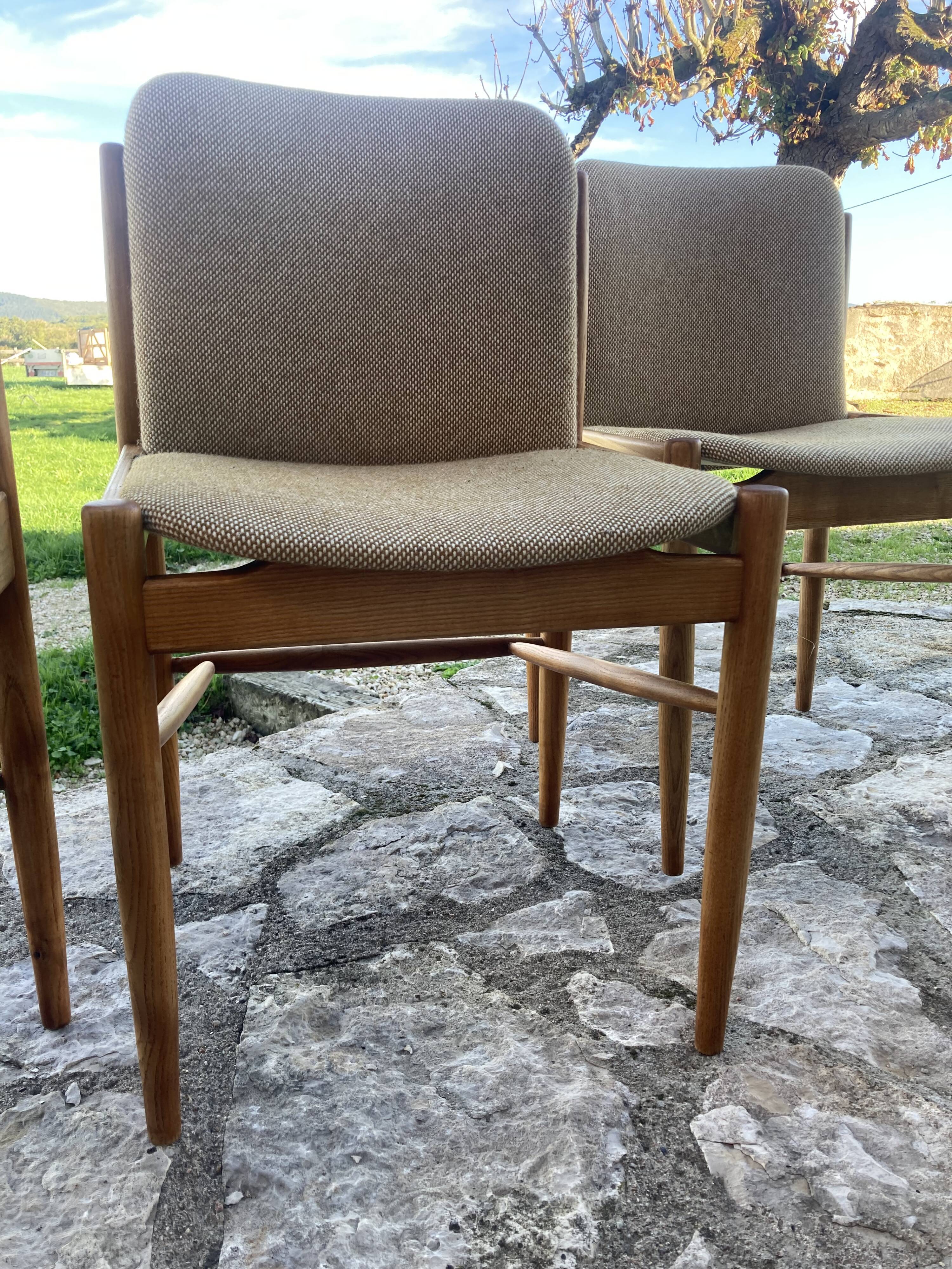 4 vintage Scandinavian style chairs