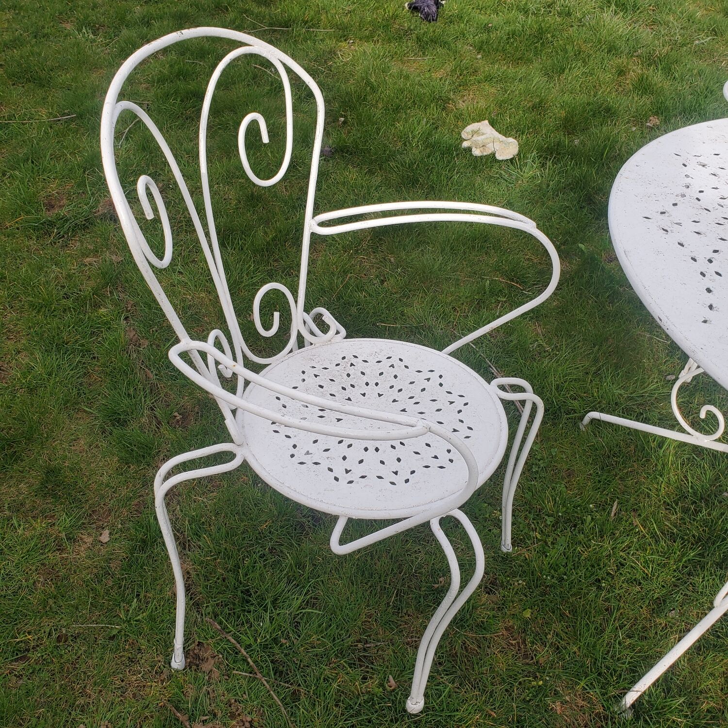 Salon de jardin fer 2 fauteuils 2 chaises 1 table