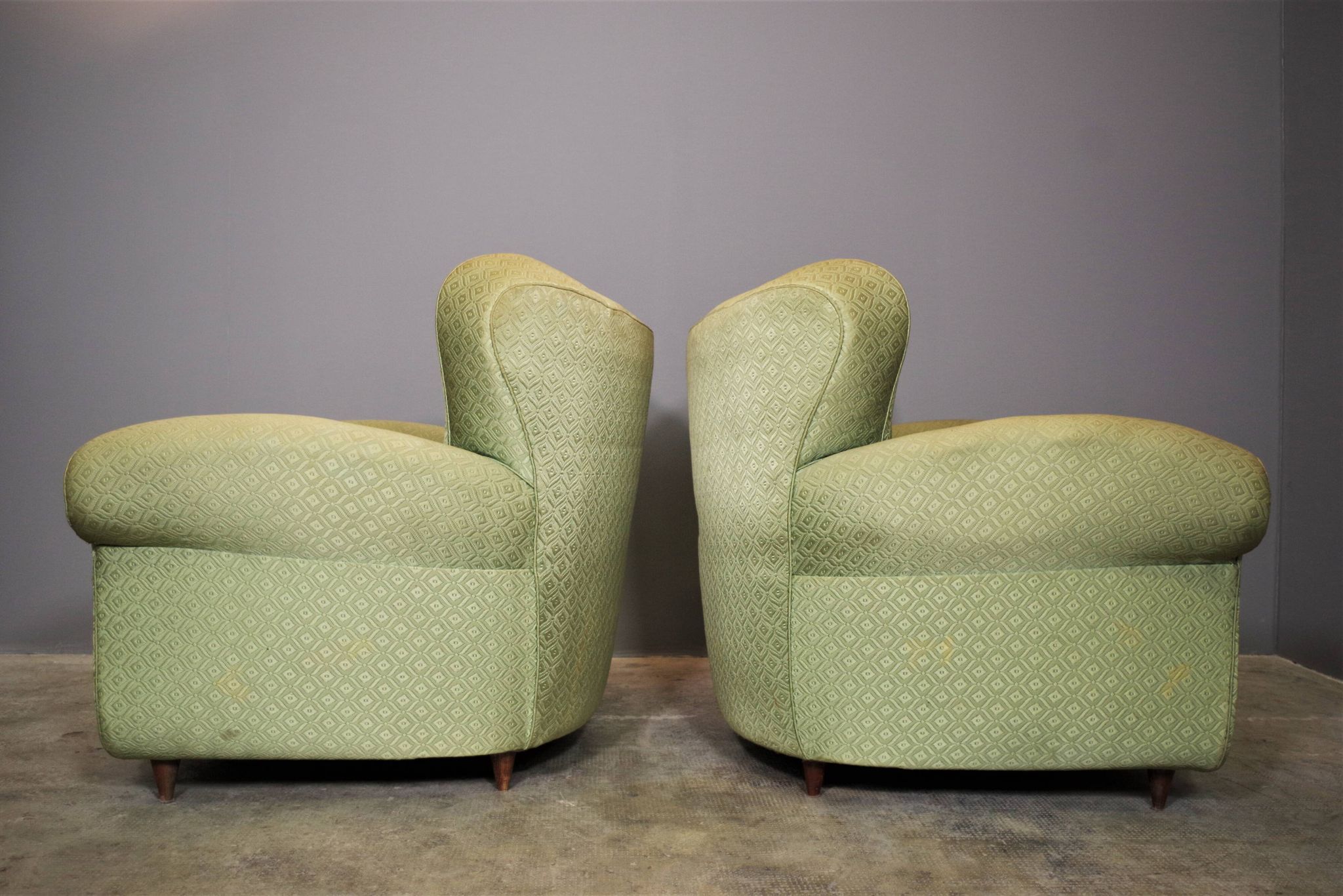 Fan-shaped armchairs set of 2