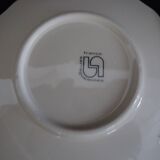 Six sarreguemines cups and saucers, obernai model