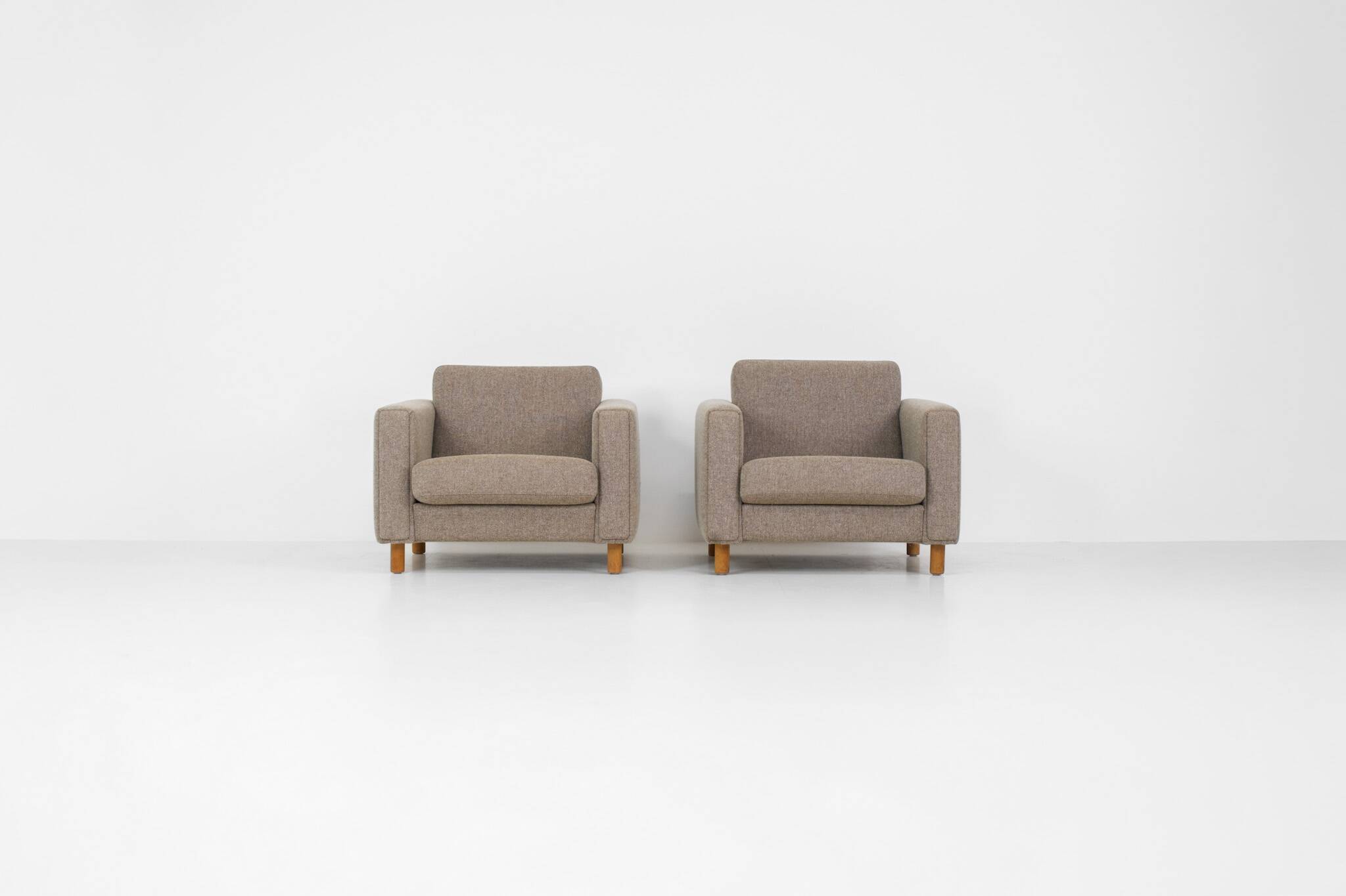 Rare pair of GE300 armchairs by Hans J. Wegner