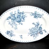 Plat ovale à décor de fleurs bleues u&c Sarreguemines, service "Flore"