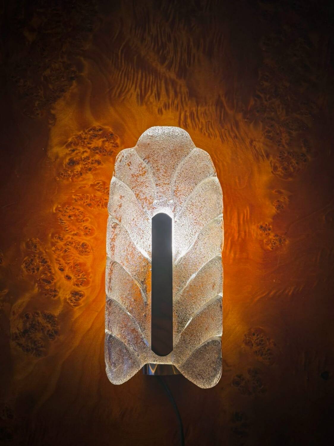 "the leaf" by Carl Fagerlund for Orrefors