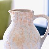 Carafe artisanale en grès moucheté
