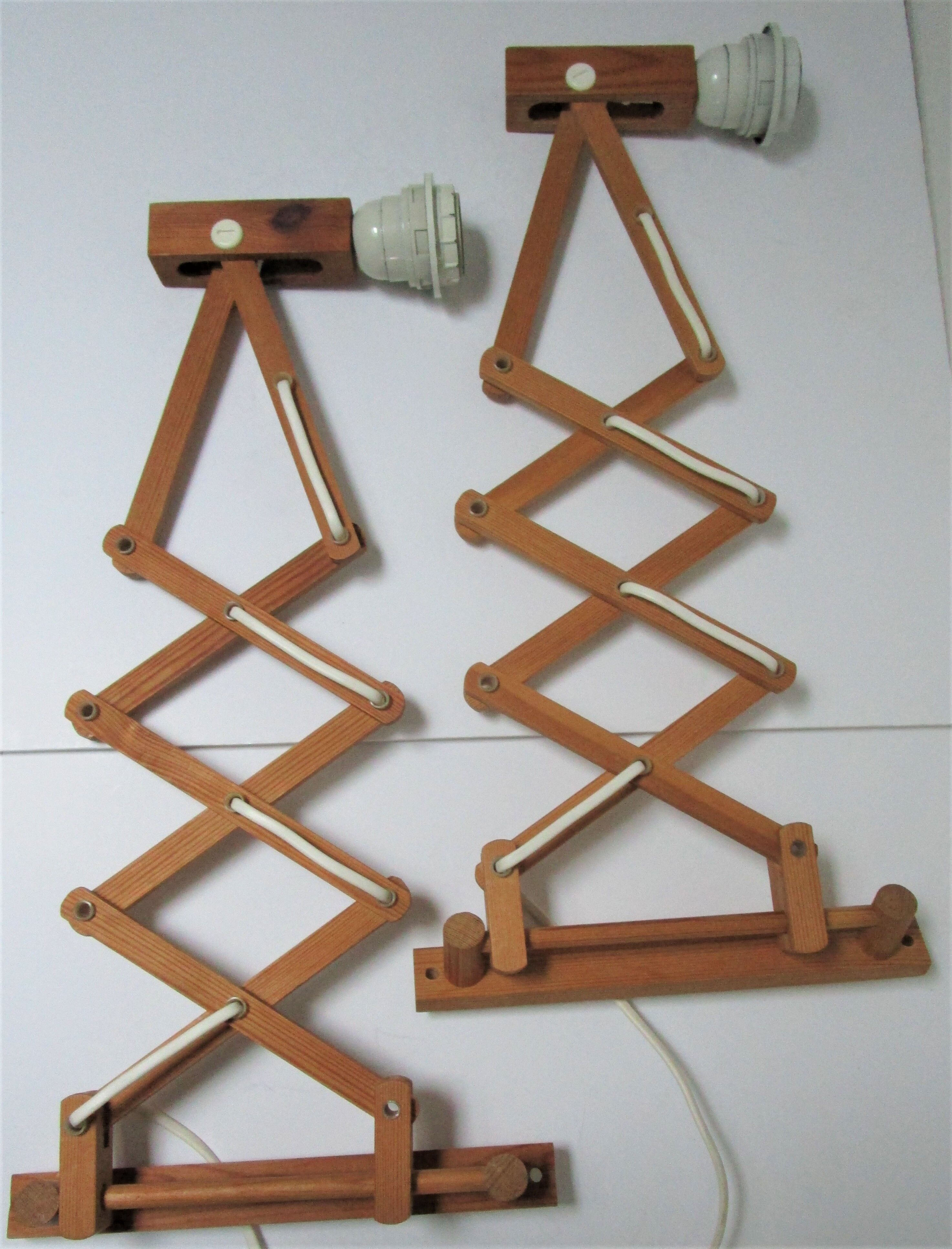 Paire d'appliques bois extensibles design scandinave vintage