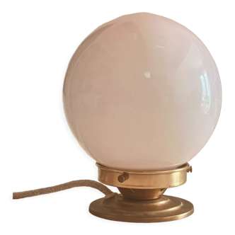 Table lamp pink opaline globe