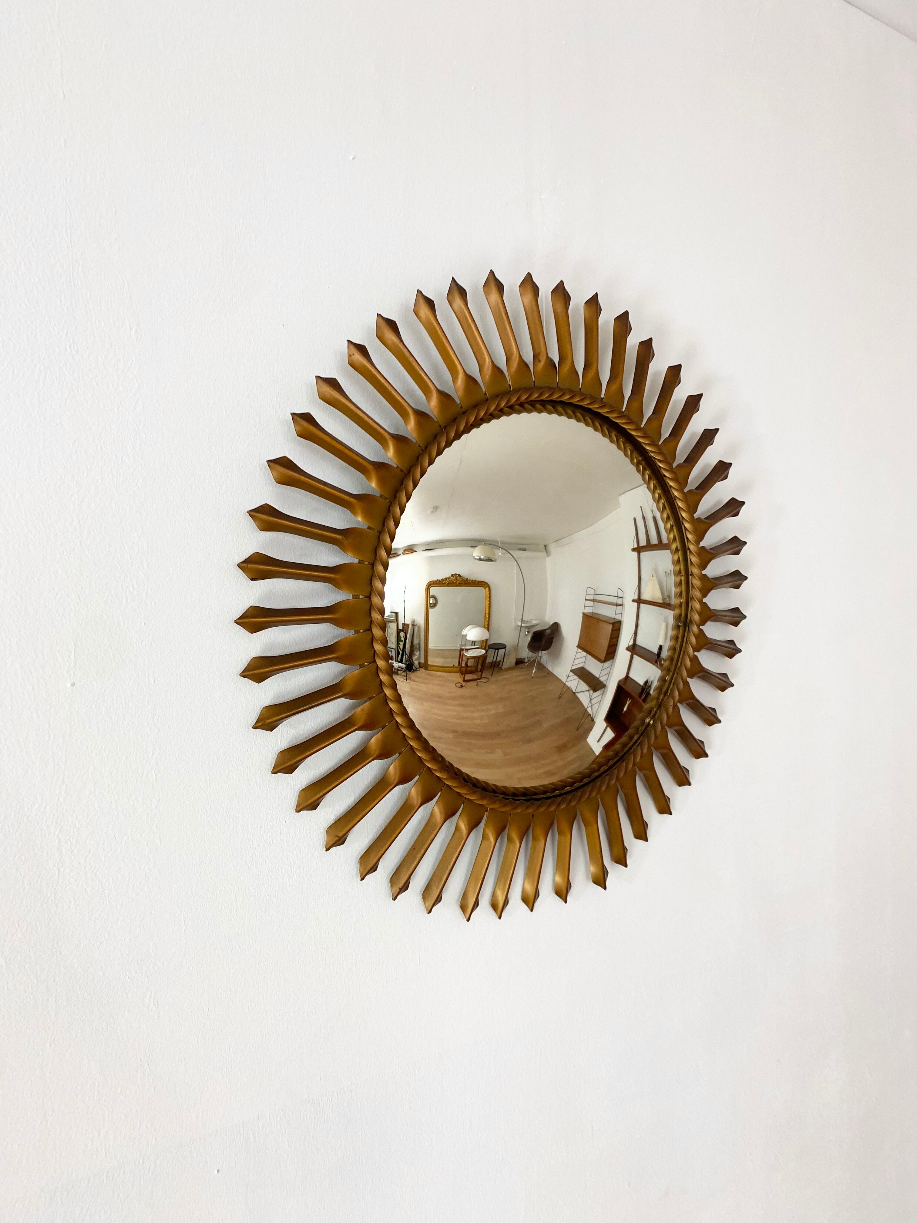 Mirror sun witch's eye