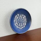 Mid-century German studio pottery wall plate by Thoms Keramik, 1960s.