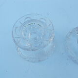 Paire de bougeoirs en verre