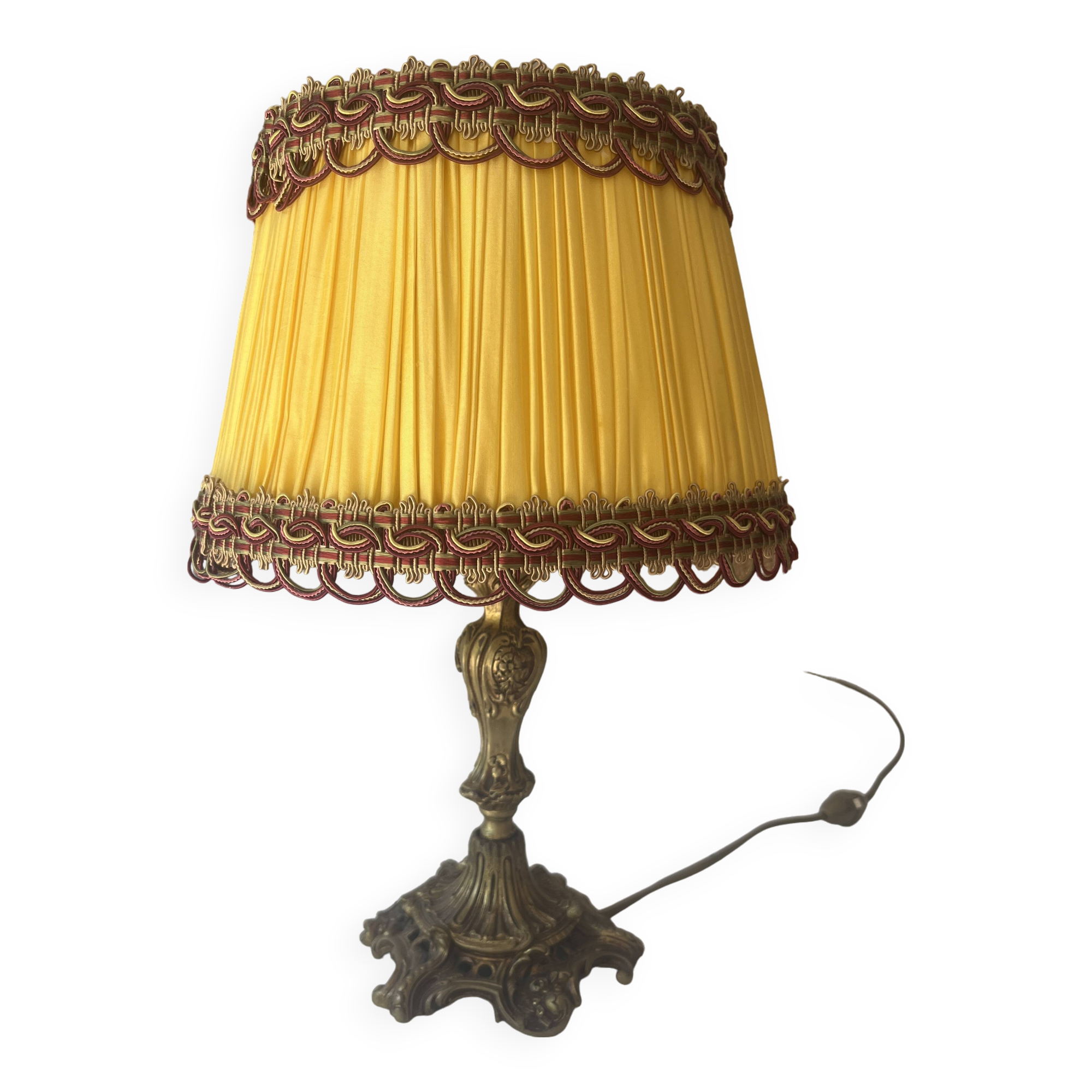 Lampe bronze style rocaille époque XVIII