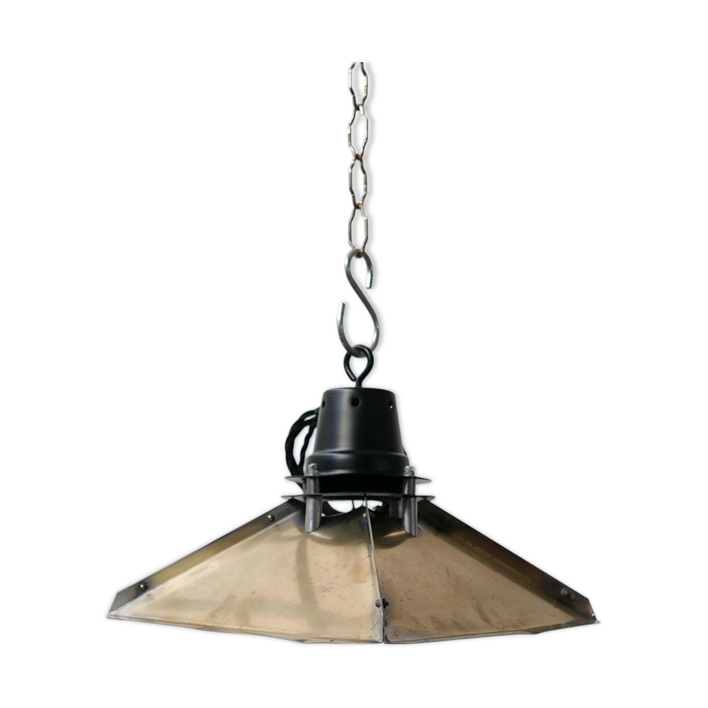 Brass reflector industrial pendant light
