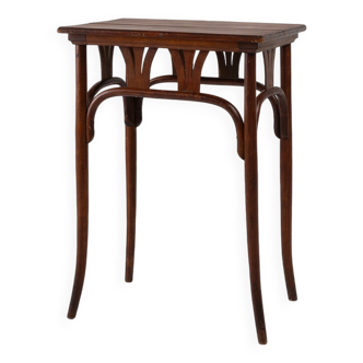 J. & J. Kohn art nouveau side table in bentwood, Austria ca. 1910