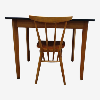 Vintage table and bar chair