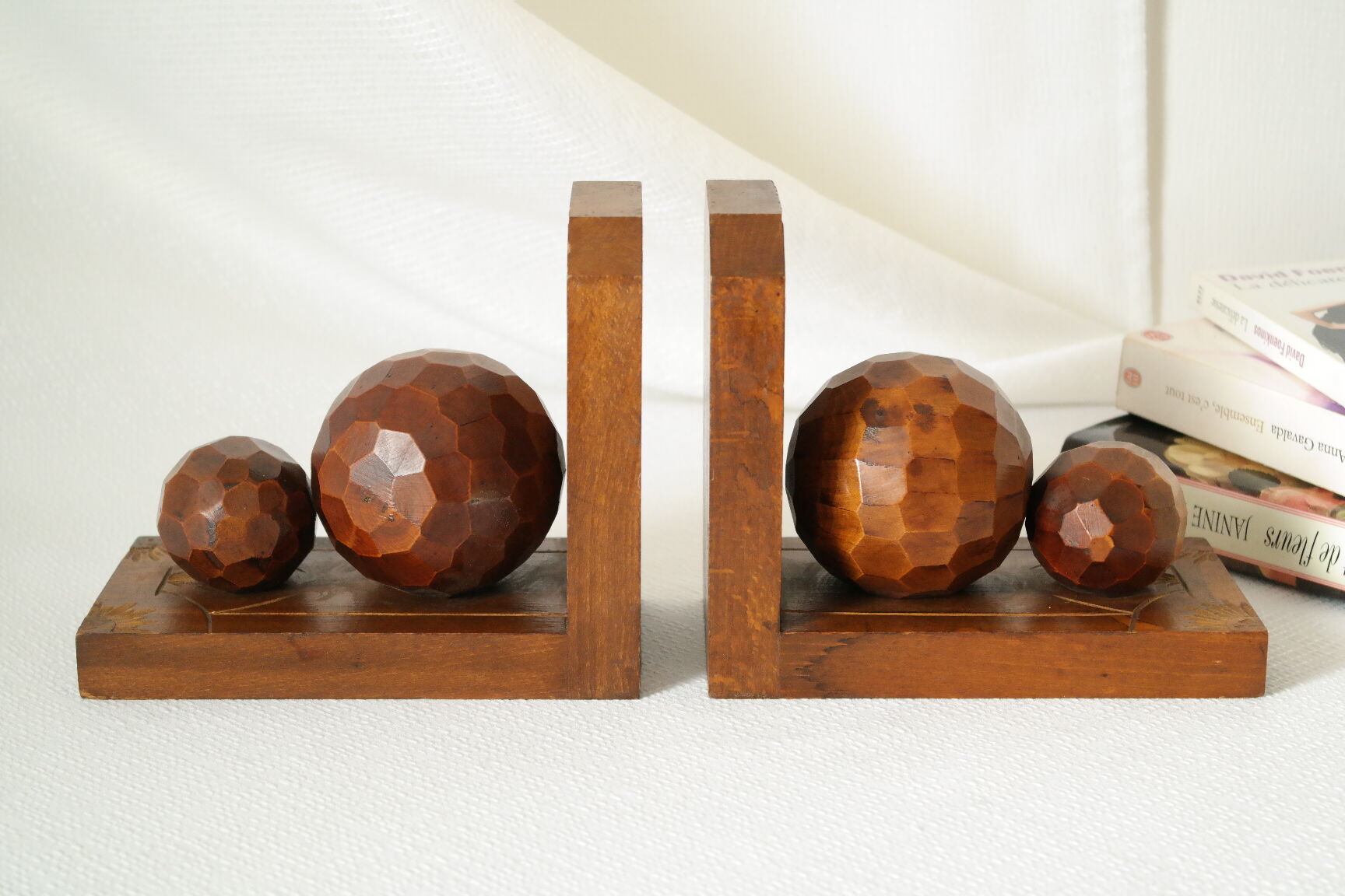 Art Deco bookends in wood faceted balls