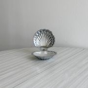 Shell butter dish
