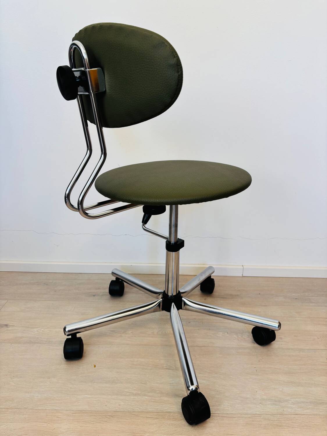 Chaise de bureau vintage Kovona de Tchécoslovaquie, années 1970