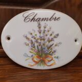 Porcelain plate for bedroom door, decorated with nature flowers and ribbon