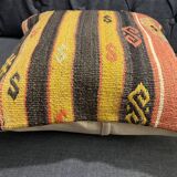 Traditional Design Pillow