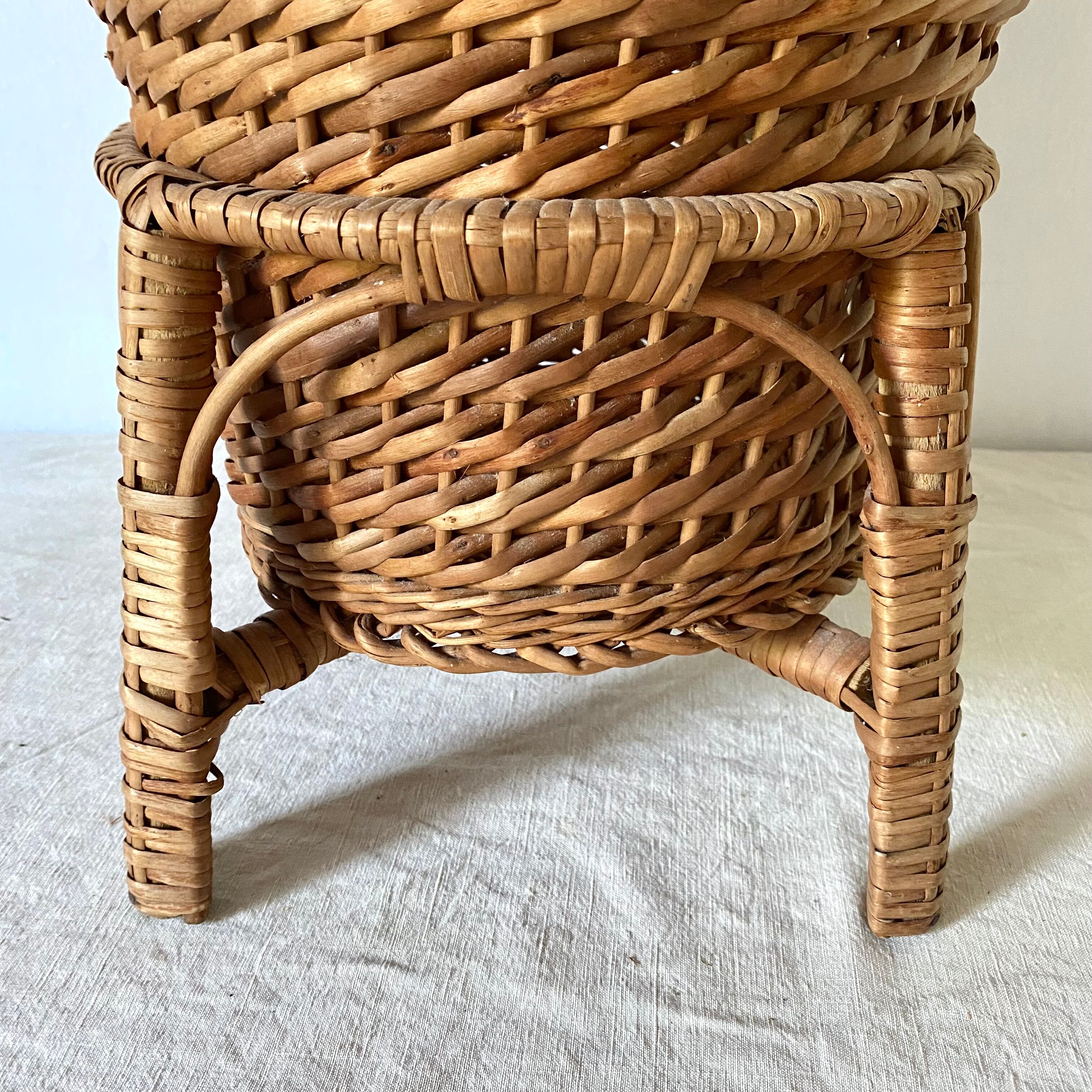 Plant holder, rattan pot cover
