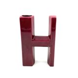 Space age red H letter shaped ceramic solifleur vase, Marcel Radureau 1970