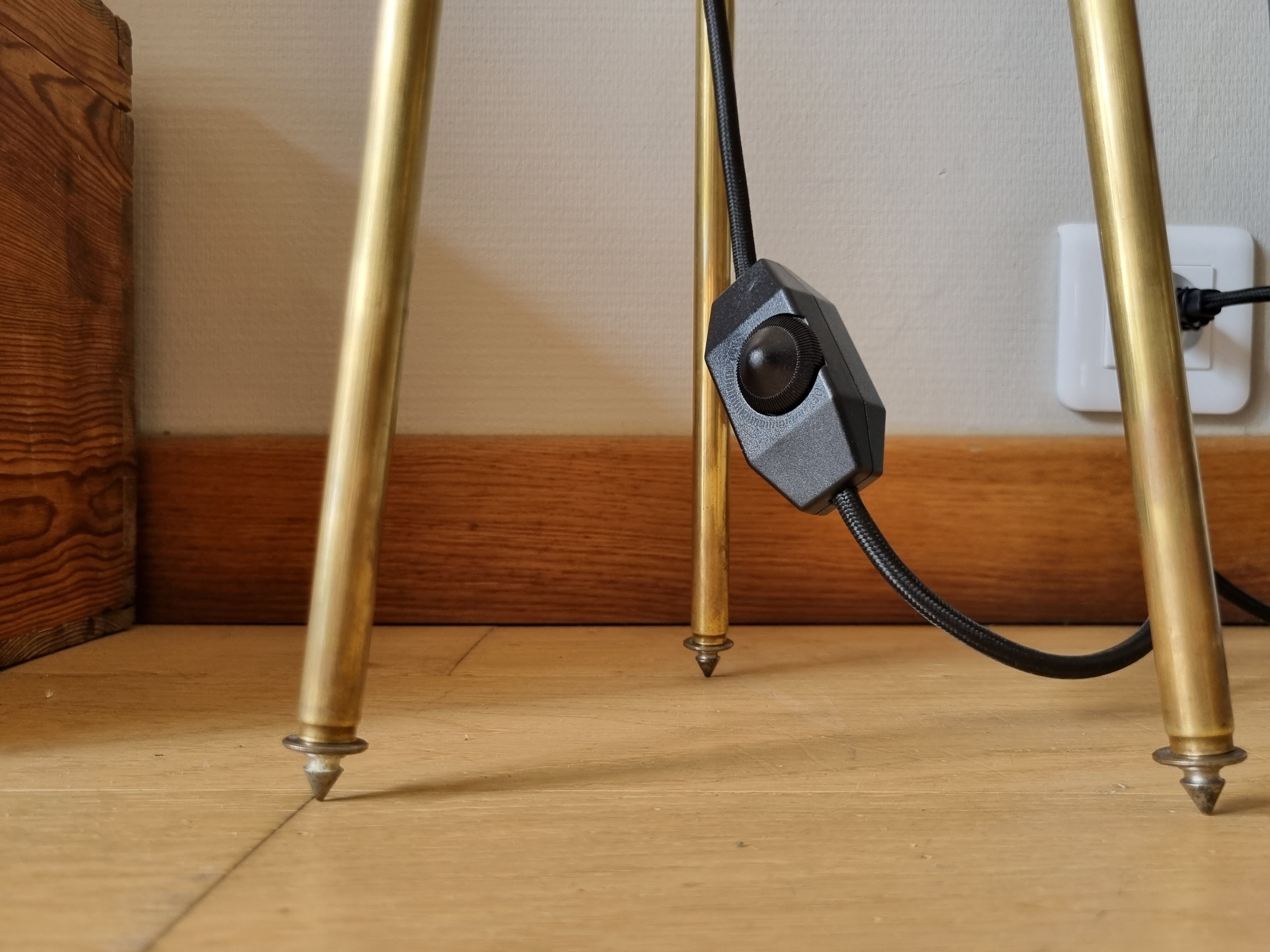 Former tripod projector, Besnard Paris, ca. 1910