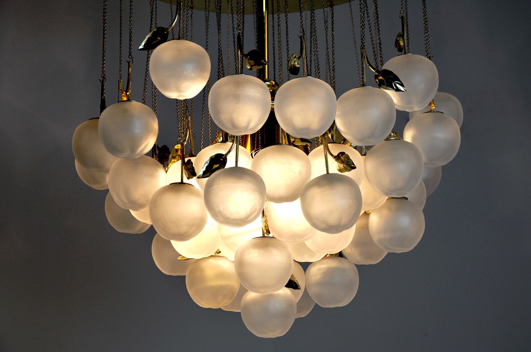 Chandelier waterfall Murano Mazzega, murano crystals " pommes ", Italy, 1970