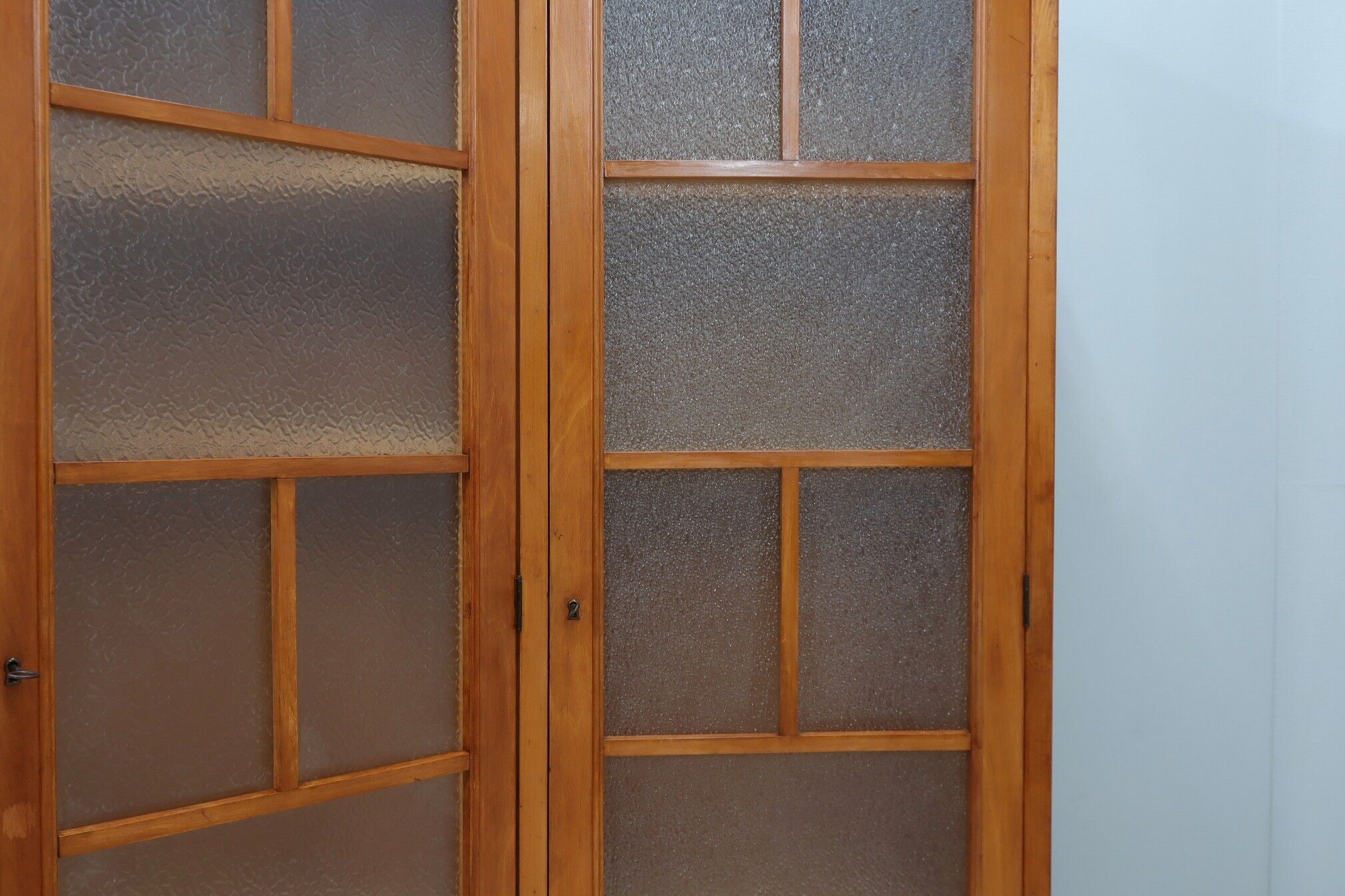 Vintage storage cabinet credenza Italy 1940s