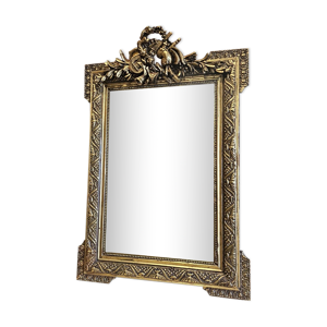 Miroir doré avec des - musique