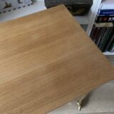 Desserte porte-vinyles sur roulettes