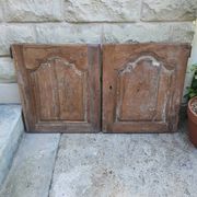 Vieilles portes de buffet