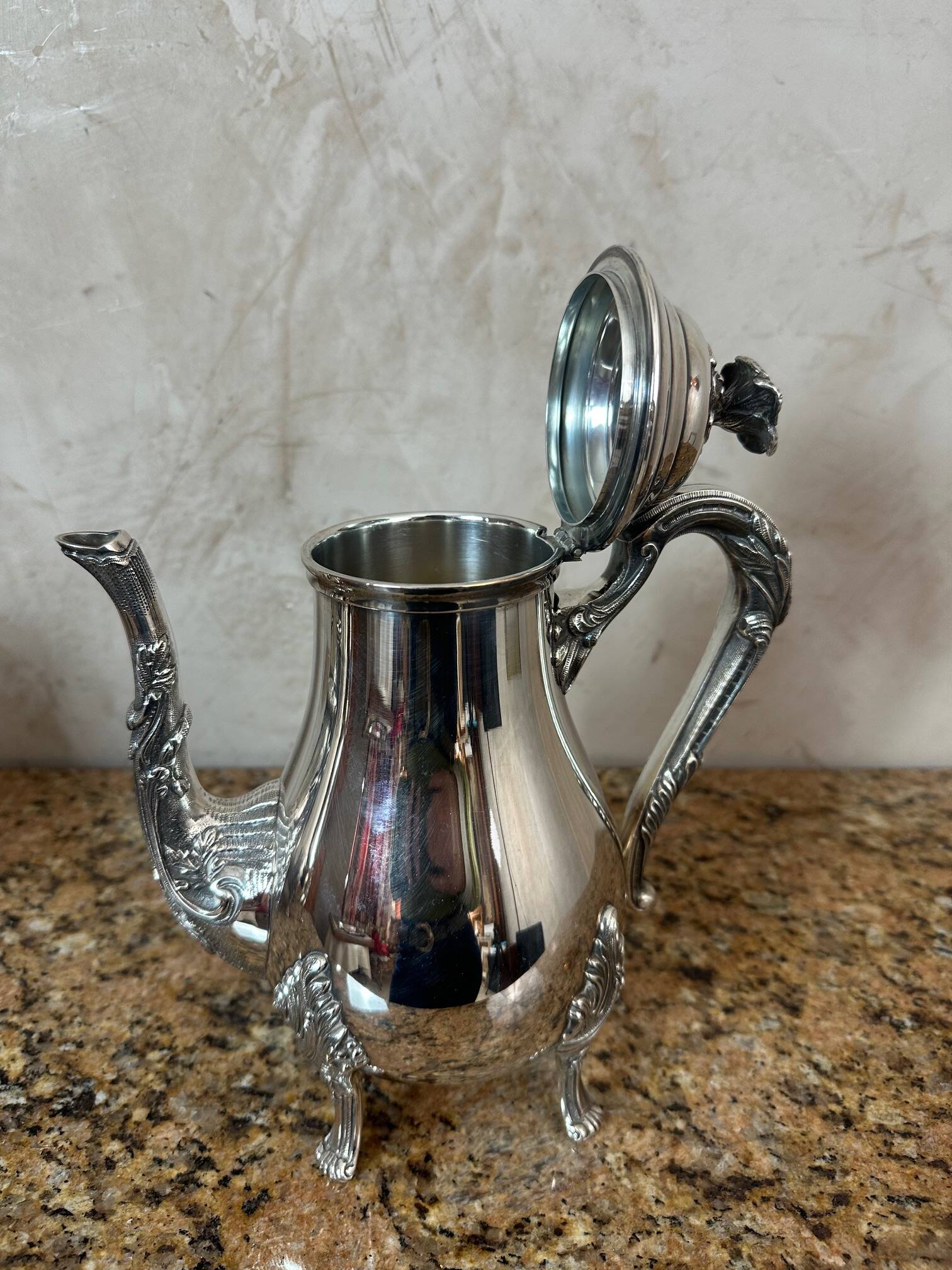 Silver-plated service