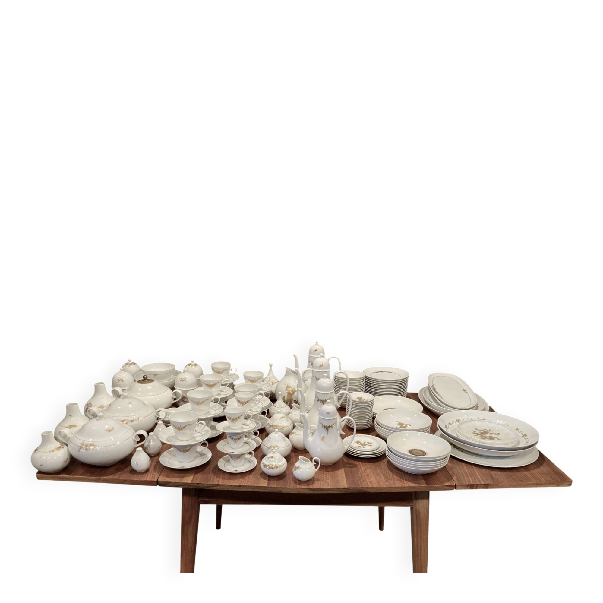 Service porcelain 145 pieces design "bjorn winnblad" 1950.