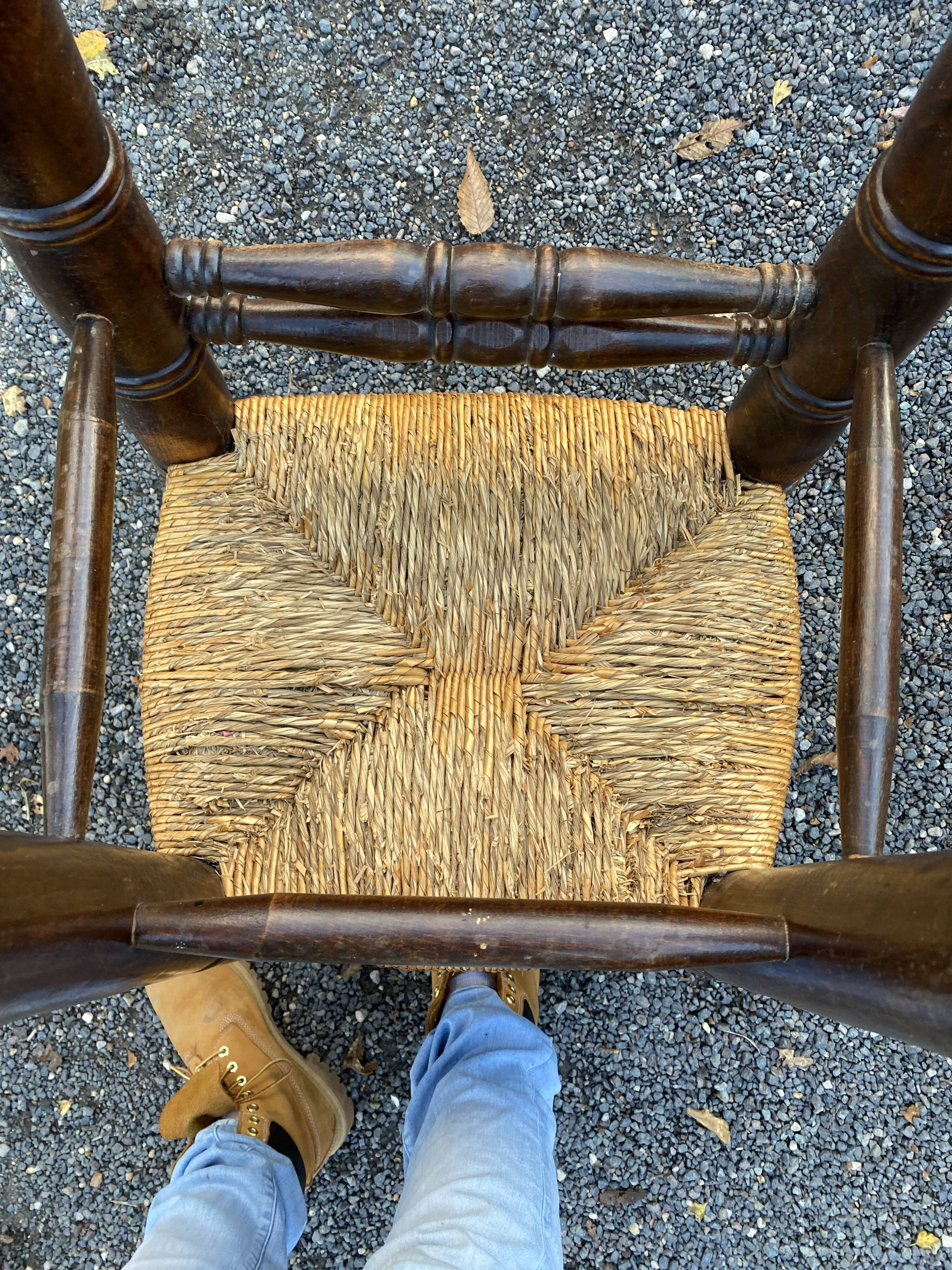 Dudouyt Chair