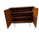 Commode vintage en bois sur pieds en acier