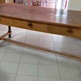 Farmhouse table