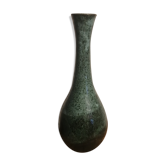 Green vase in glazed sandstone