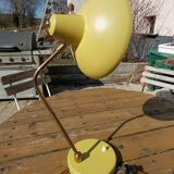 Double-orientation brass lamp