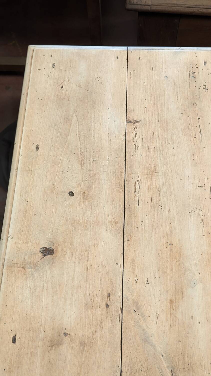 Table à manger 4/6 personnes