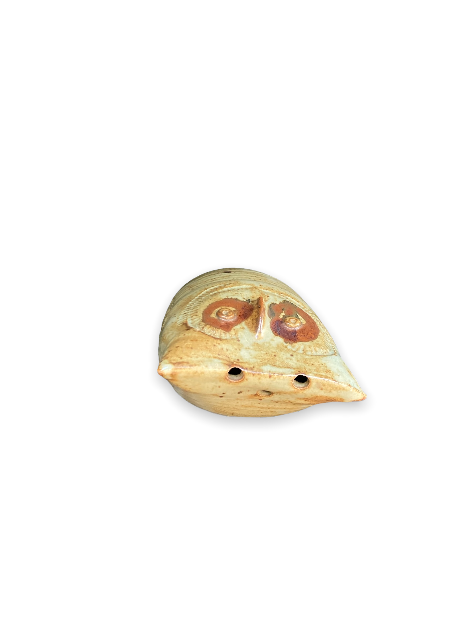 Vase pique fleur representing a sandstone owl, by Ginette and Edouard Solorzano